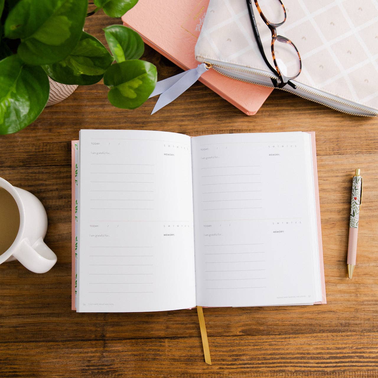 The Daily Grace Co - Gratitude Journal