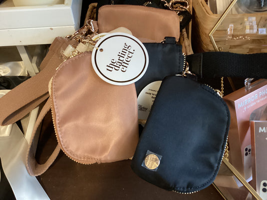Dynamic Duo Pouch Wristlet - Black