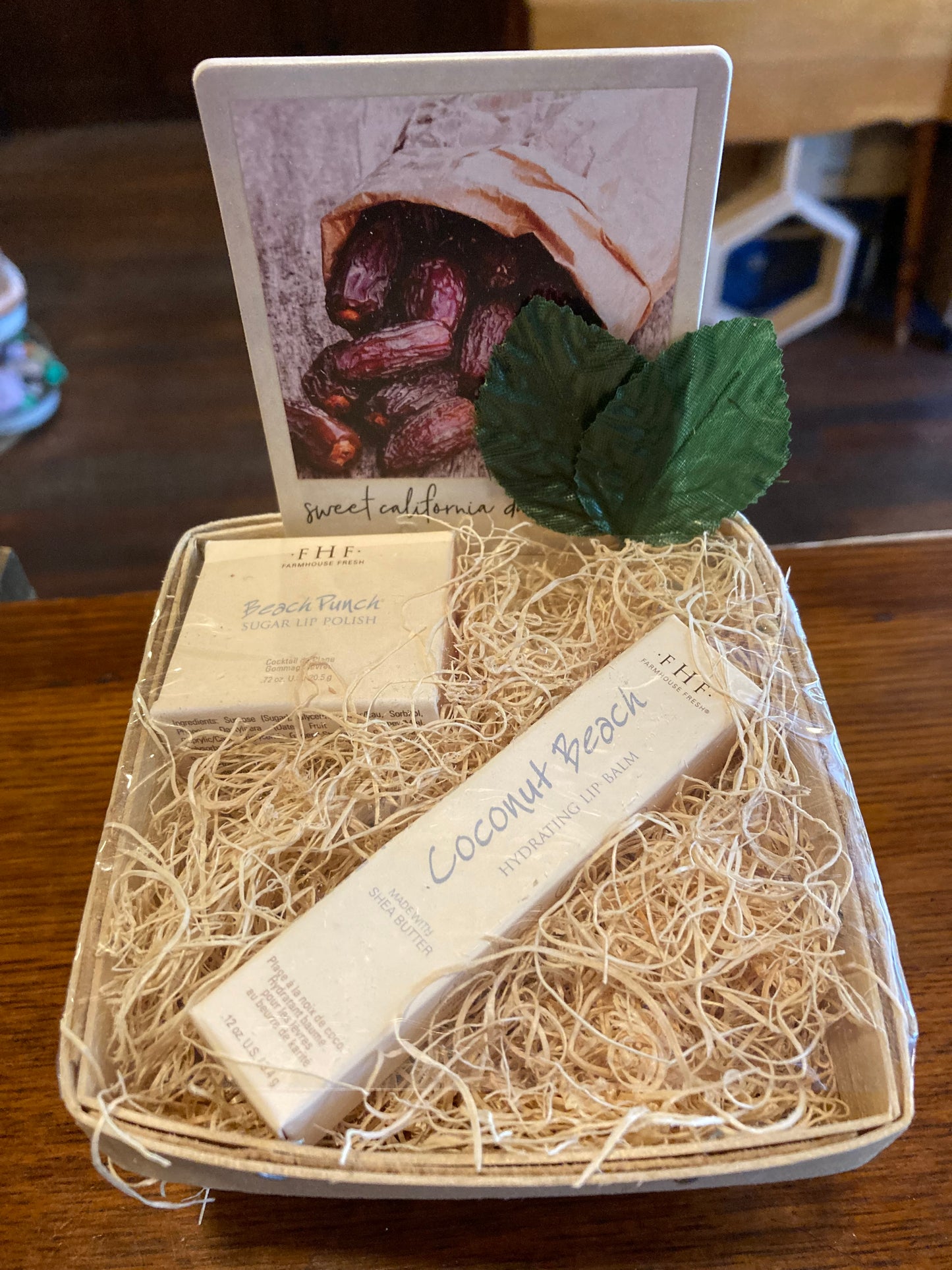 Lip gift basket