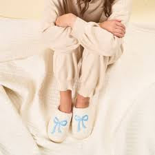 Fuzzy Slippers - Bow Blue