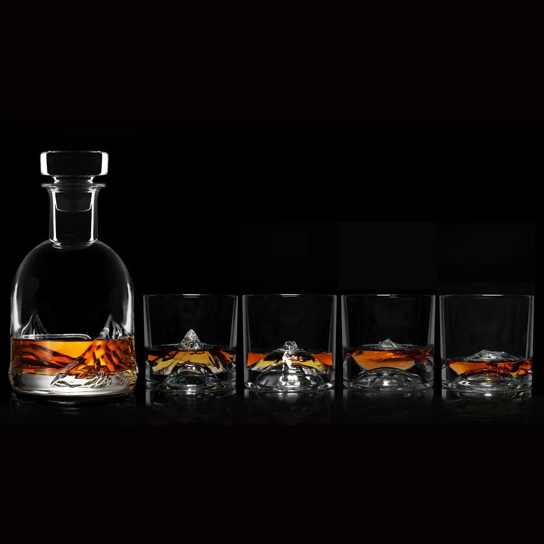 Mountain Whiskey Decanter & Whiskey Set