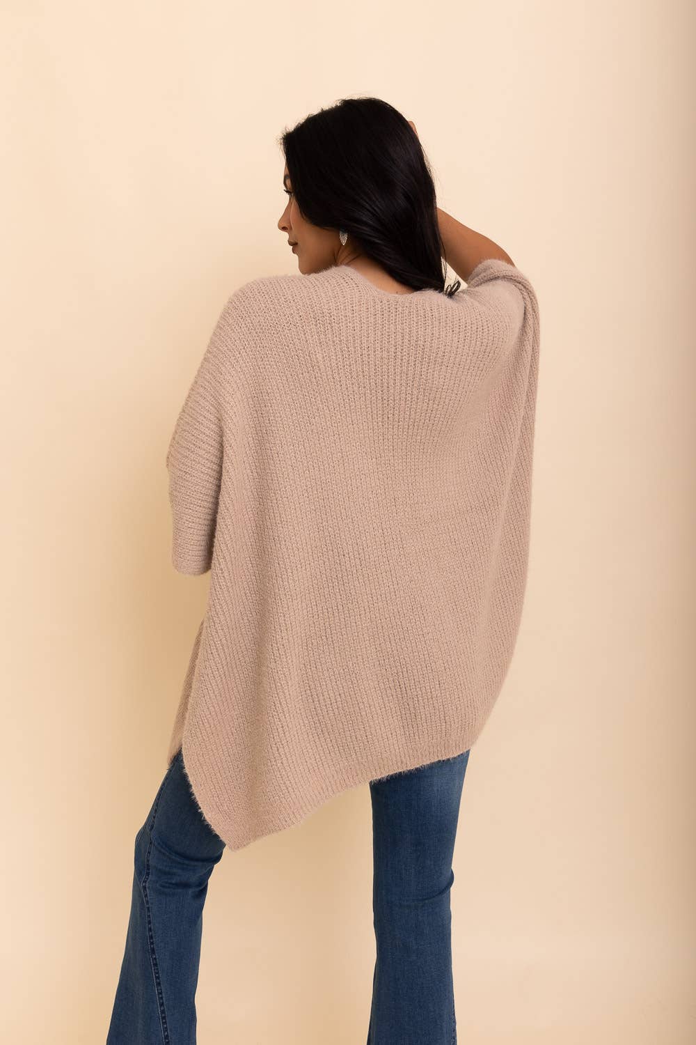 Leto Accessories - Chic Boucle Cozy Cardigan Poncho – Perfect for Fall & Winter