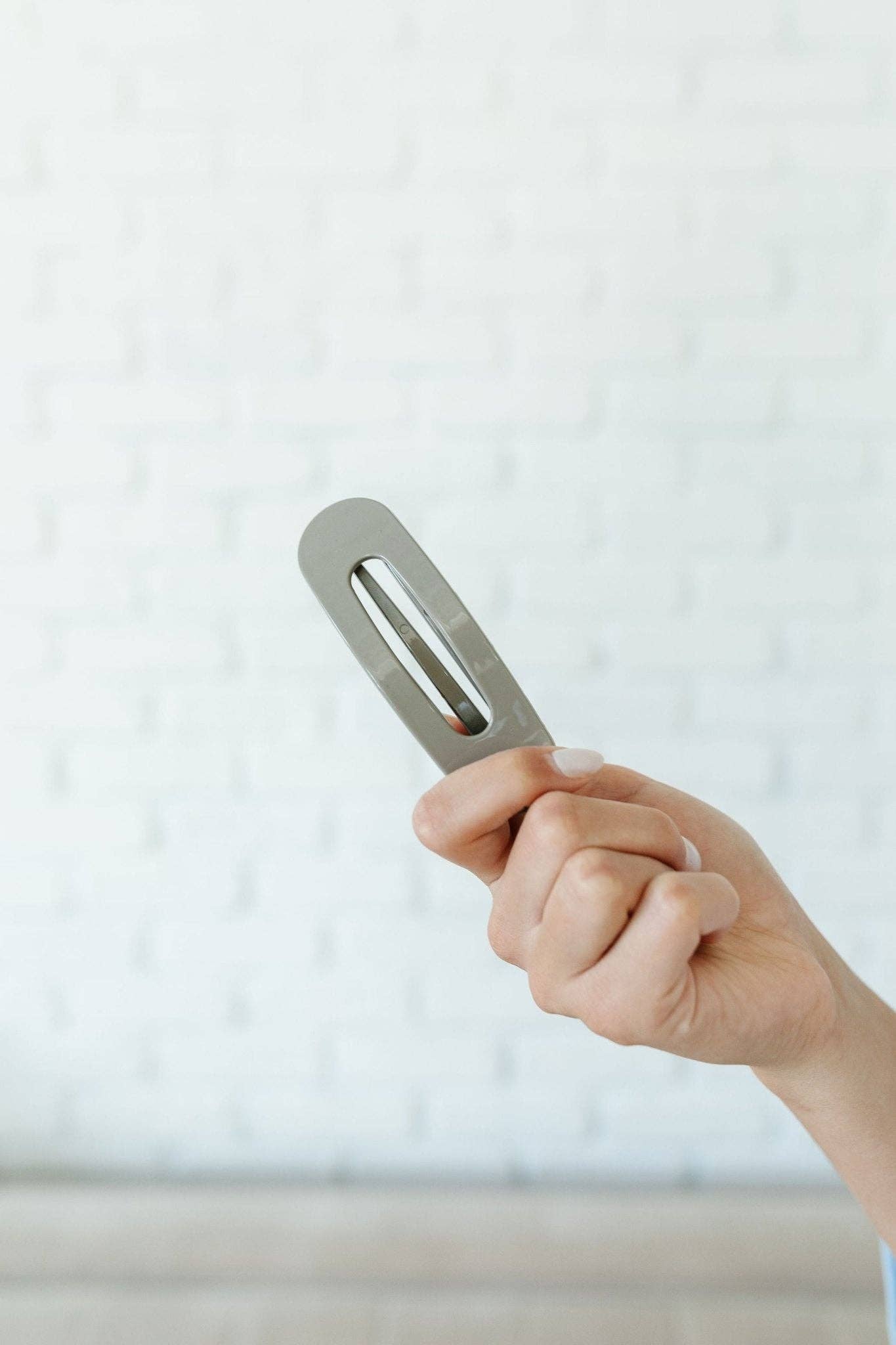 Glossy Flat Claw Clip