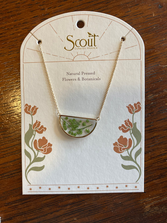 Scout - Pressed Flower Necklace Green Peppergrass/Gold