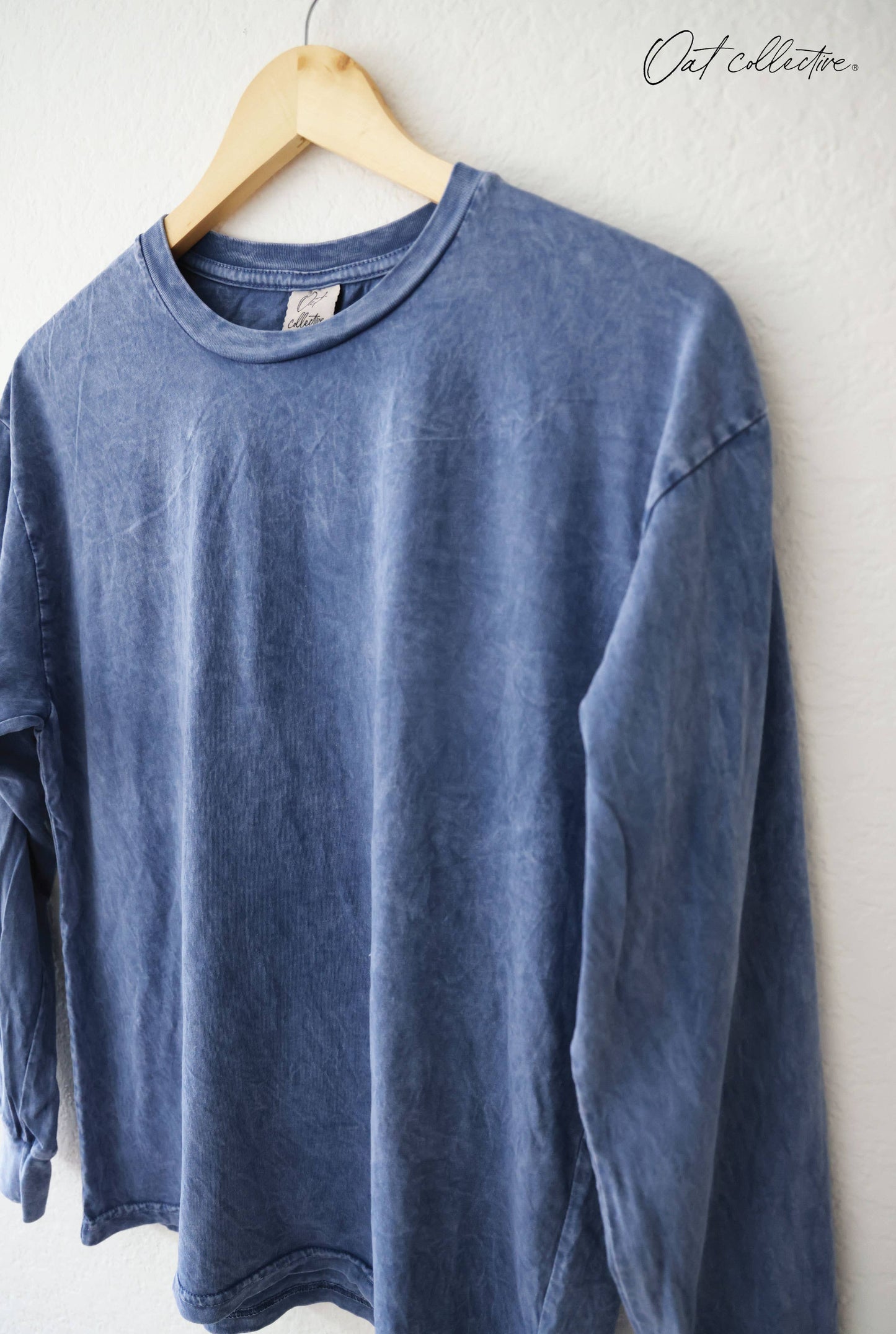 SURF Mineral Washed Long Sleeve Graphic