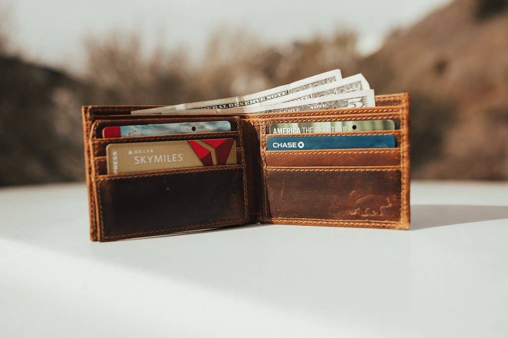 Kodiak Leather - Bifold Leather Wallet