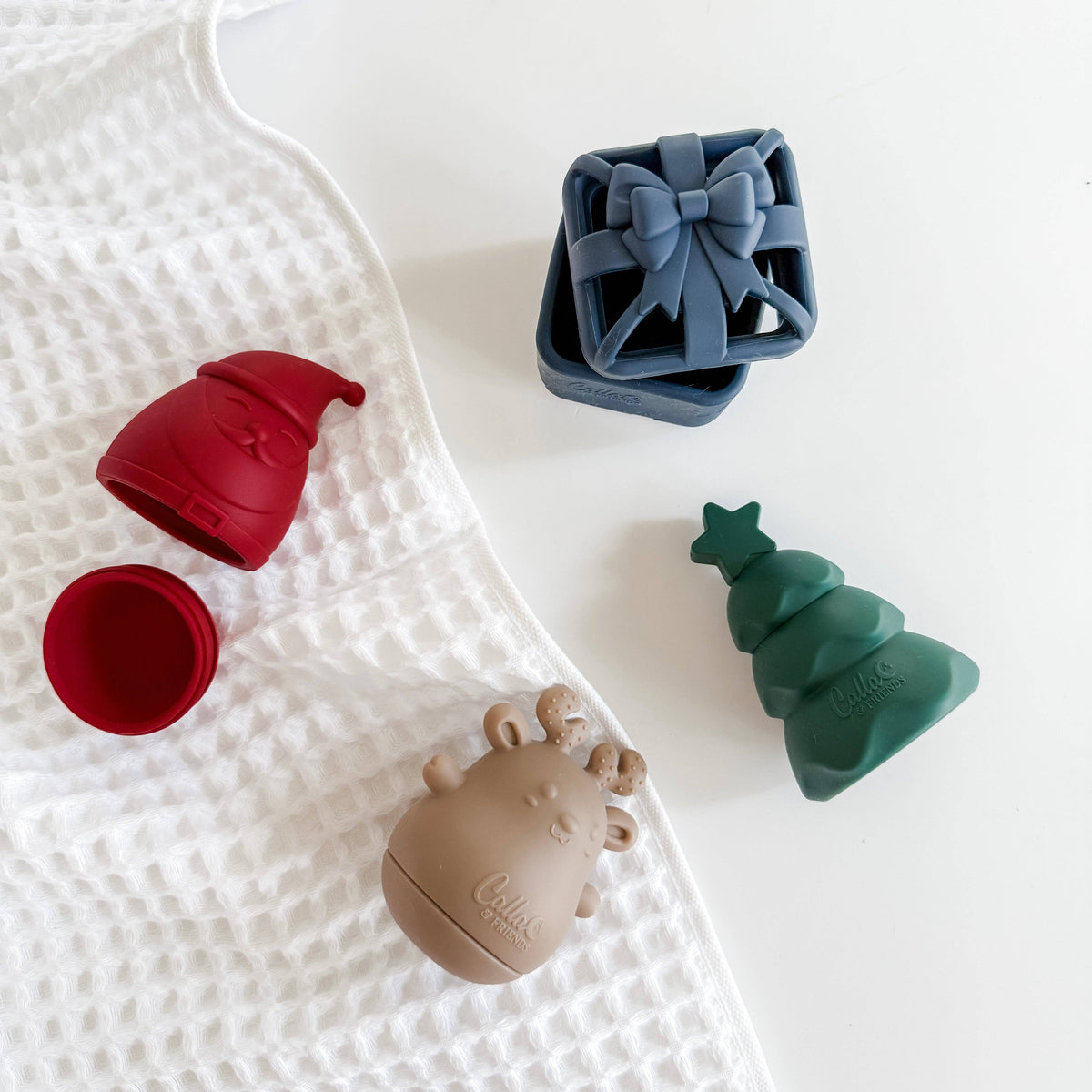 Holly Jolly Bath Toys