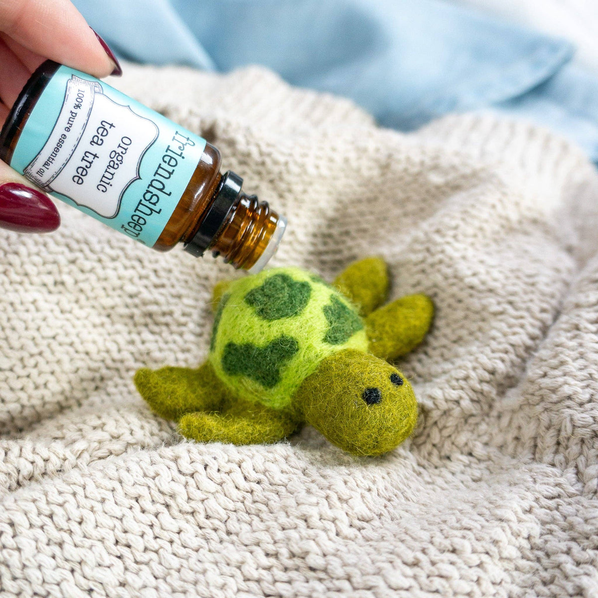 Felt Wool Sea Turtle Pet Toy / Freshener