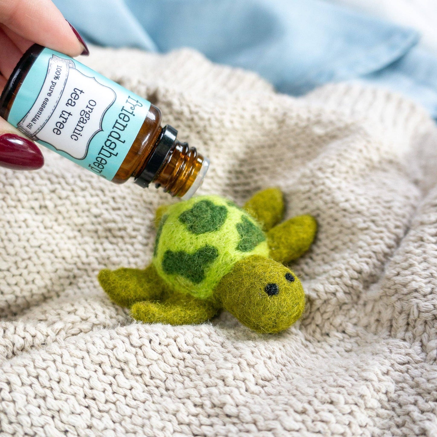 Felt Wool Sea Turtle Pet Toy / Freshener