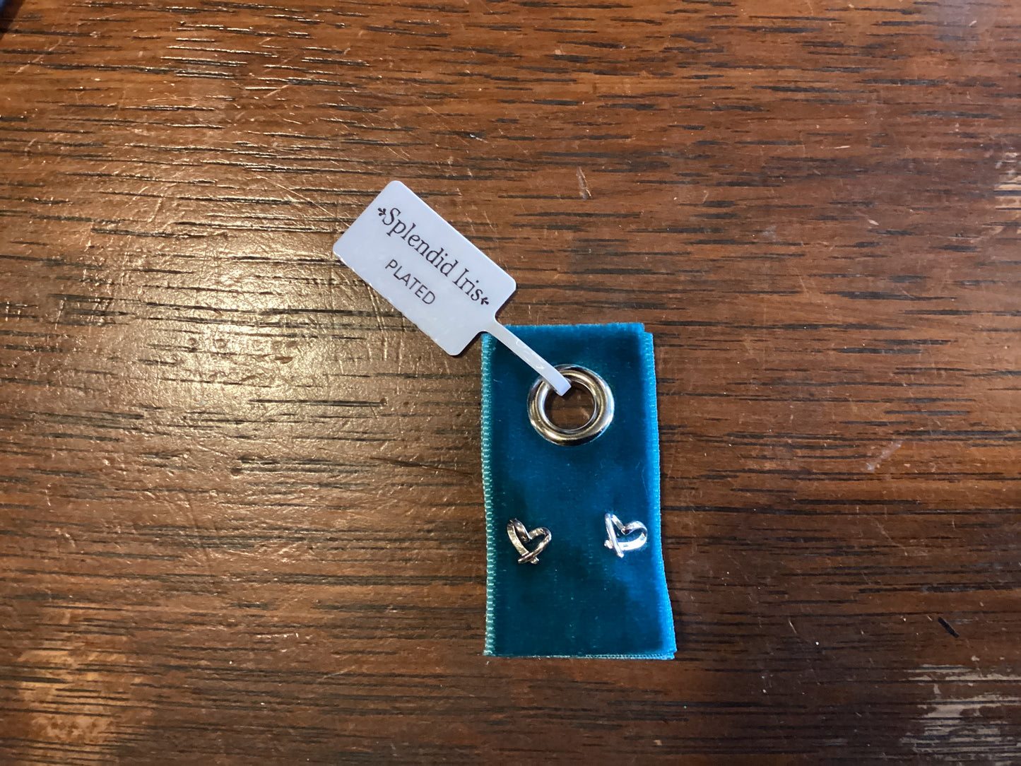 Free Form Heart Studs on Velvet | Silver