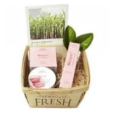 Lip gift basket