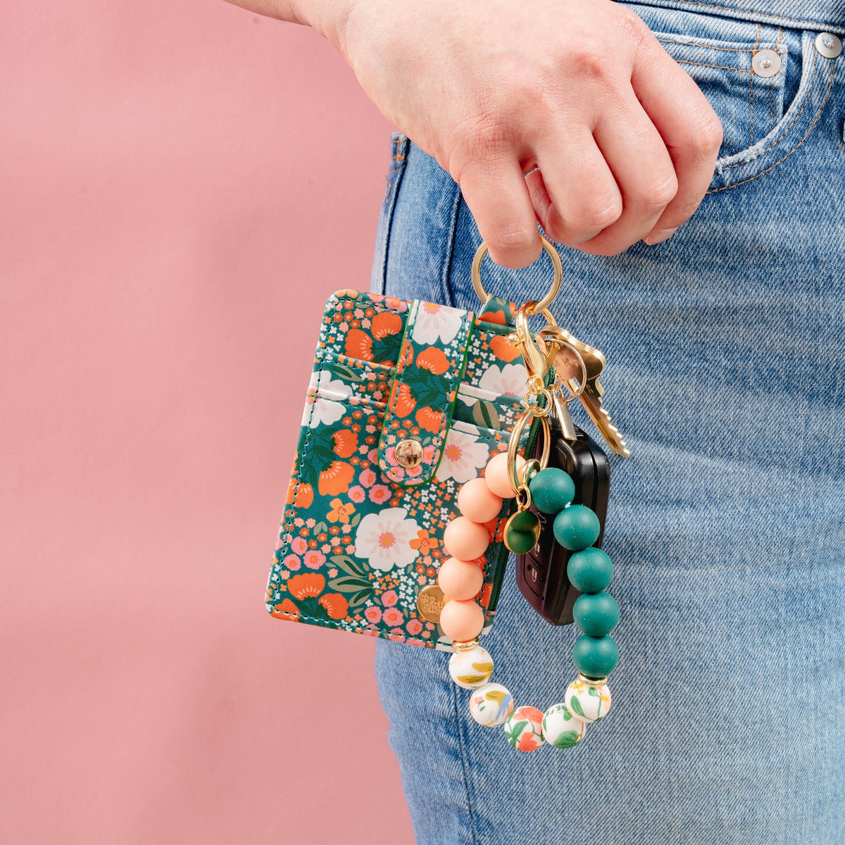 Hands-Free Keychain Wristlet - Country Cottage