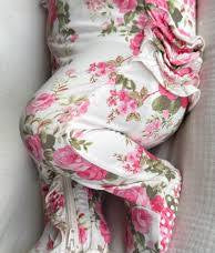 Angel Dear - Elegant Roses - 2-way Ruffle Back Zipper Footie
