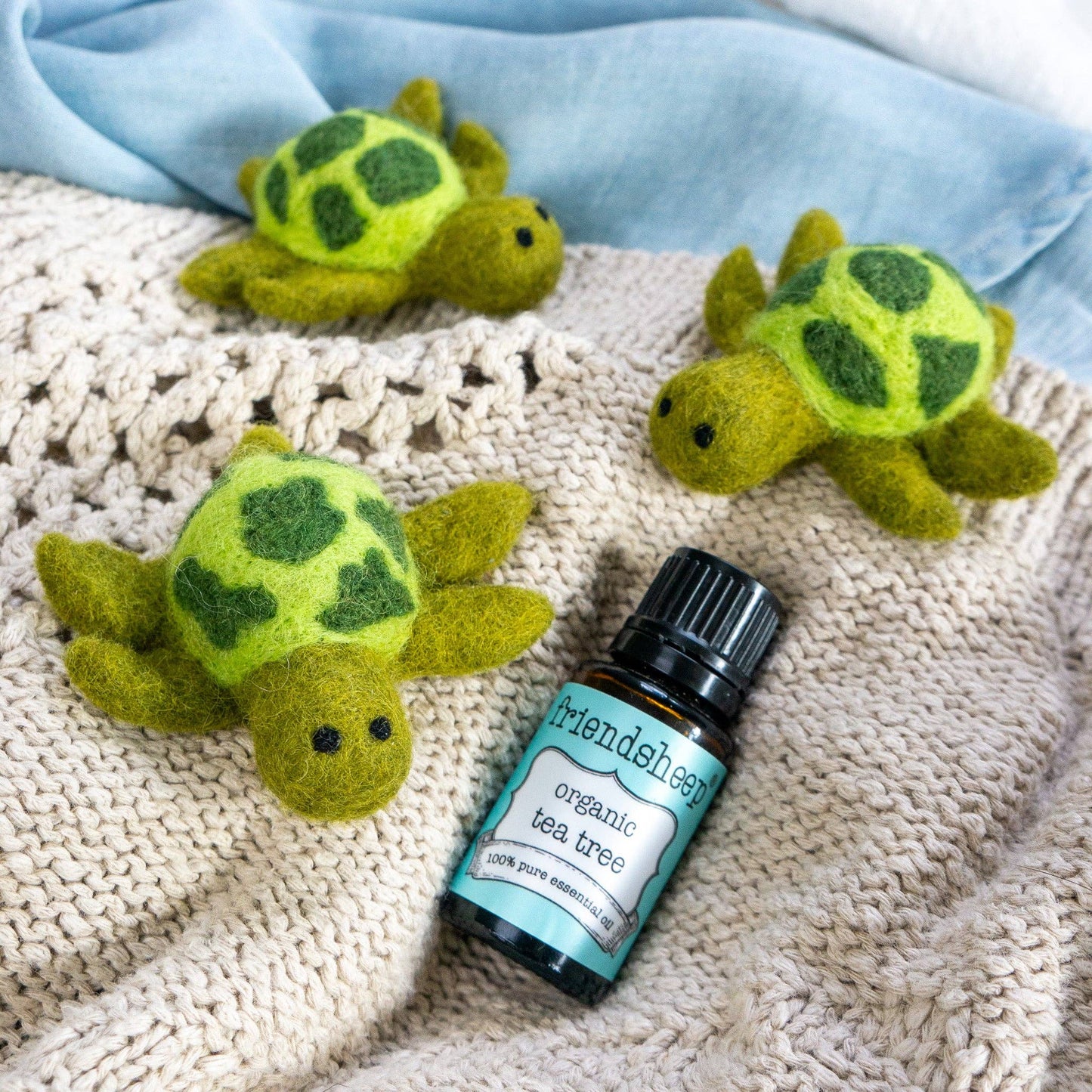Felt Wool Sea Turtle Pet Toy / Freshener