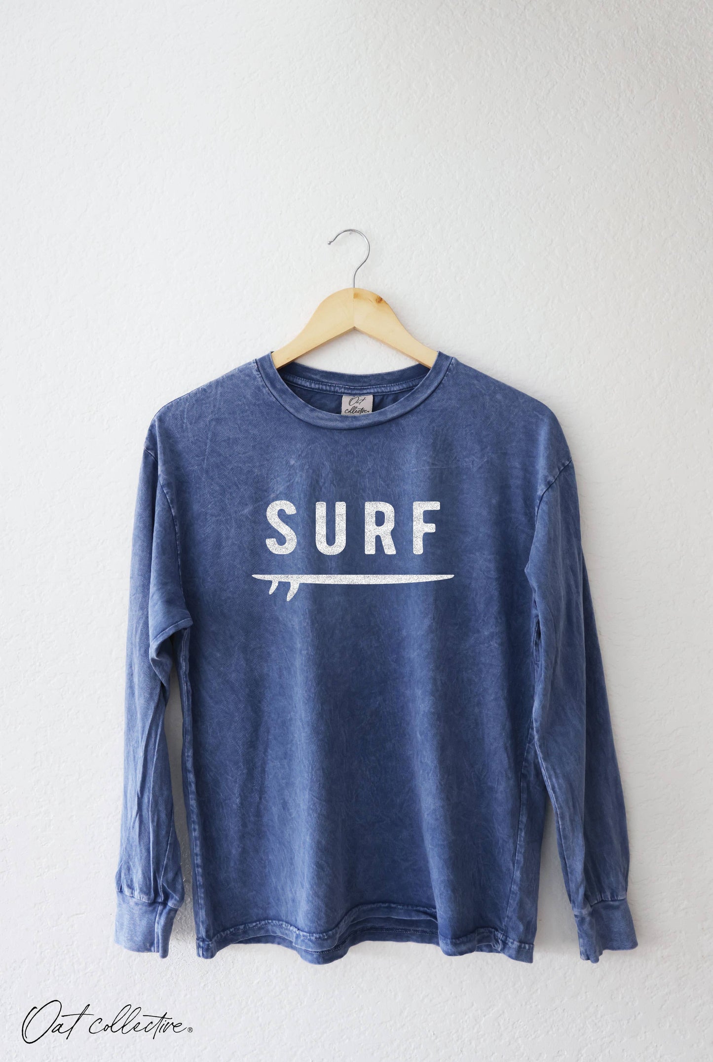 SURF Mineral Washed Long Sleeve Graphic