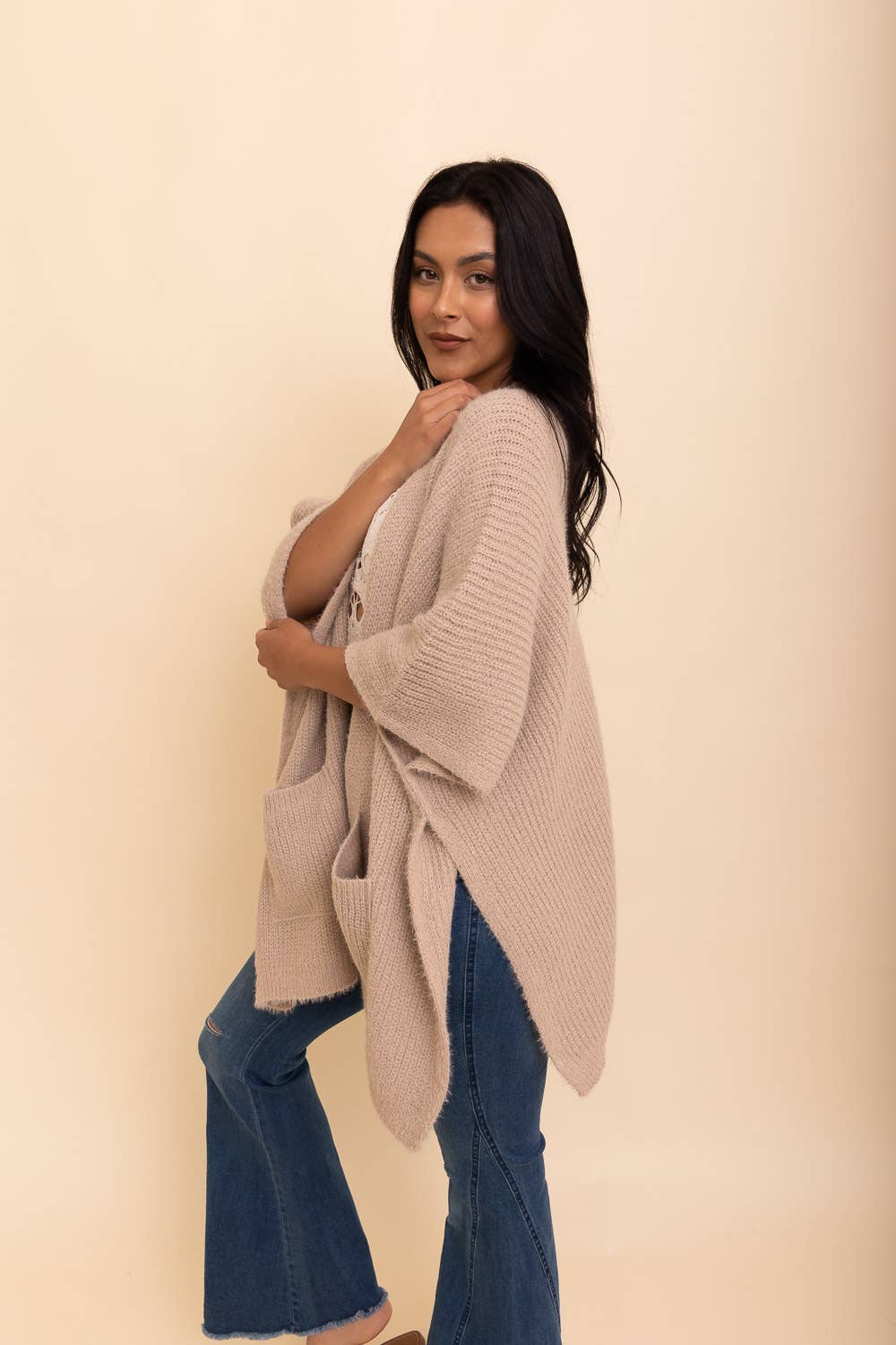 Leto Accessories - Chic Boucle Cozy Cardigan Poncho – Perfect for Fall & Winter