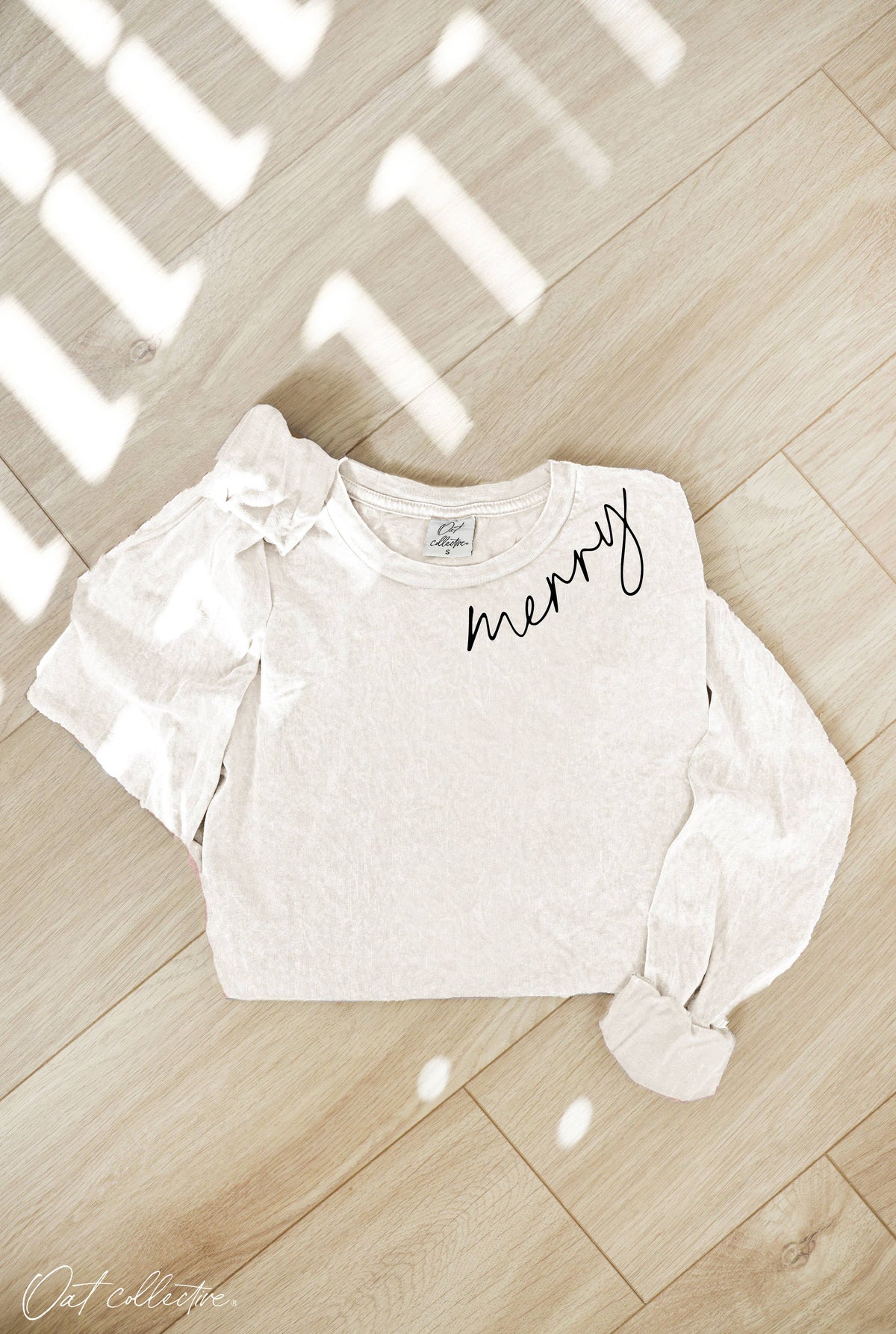 MERRY   Mineral Washed Long Sleeve Graphic