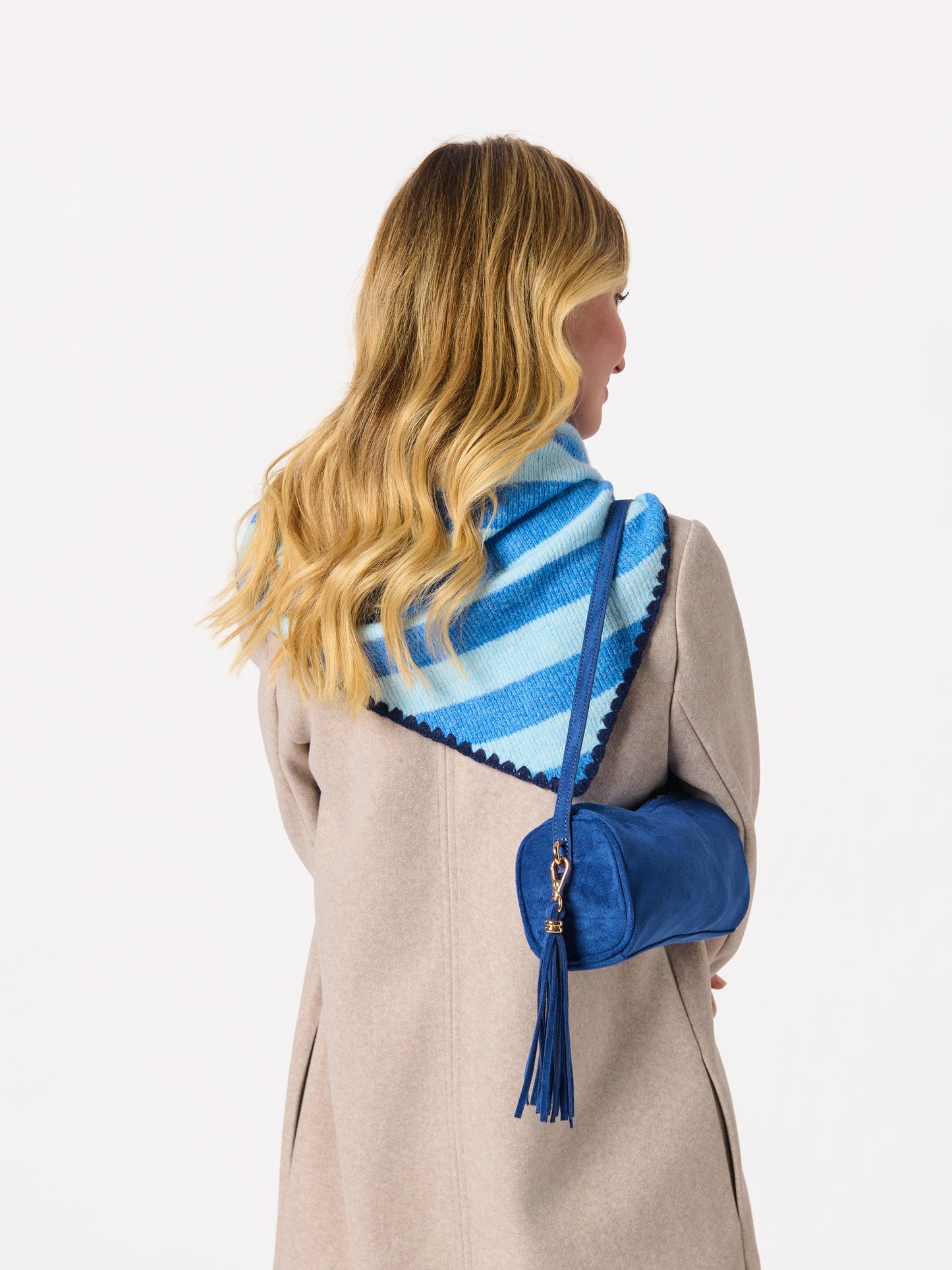 KYLIE BARREL SHOULDER BAG