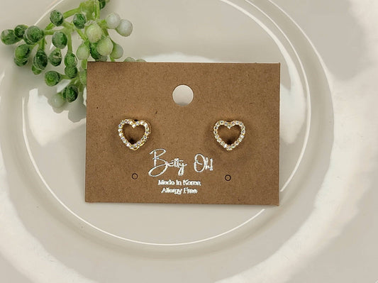 Skeleton Heart Style Post Earring