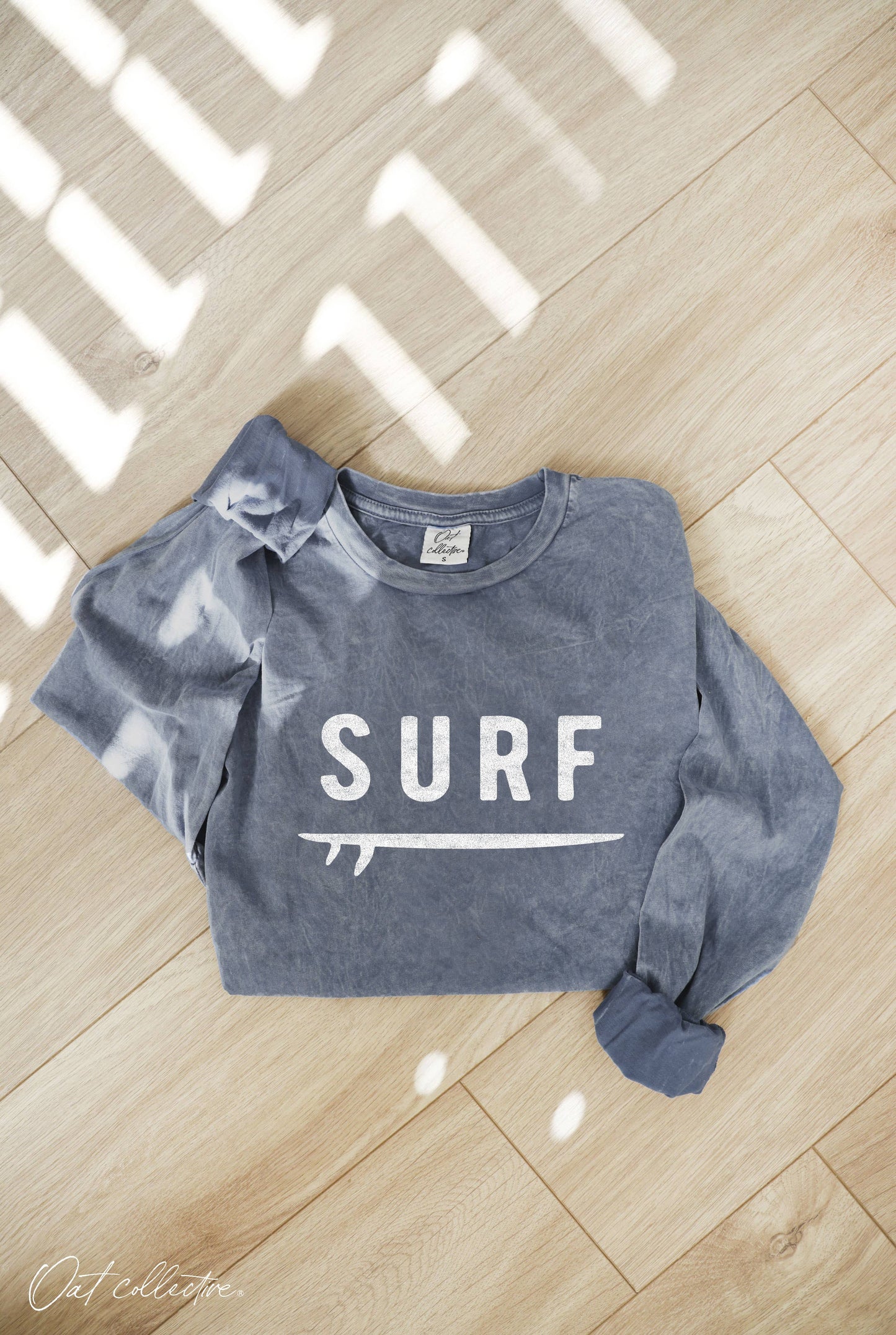 SURF Mineral Washed Long Sleeve Graphic