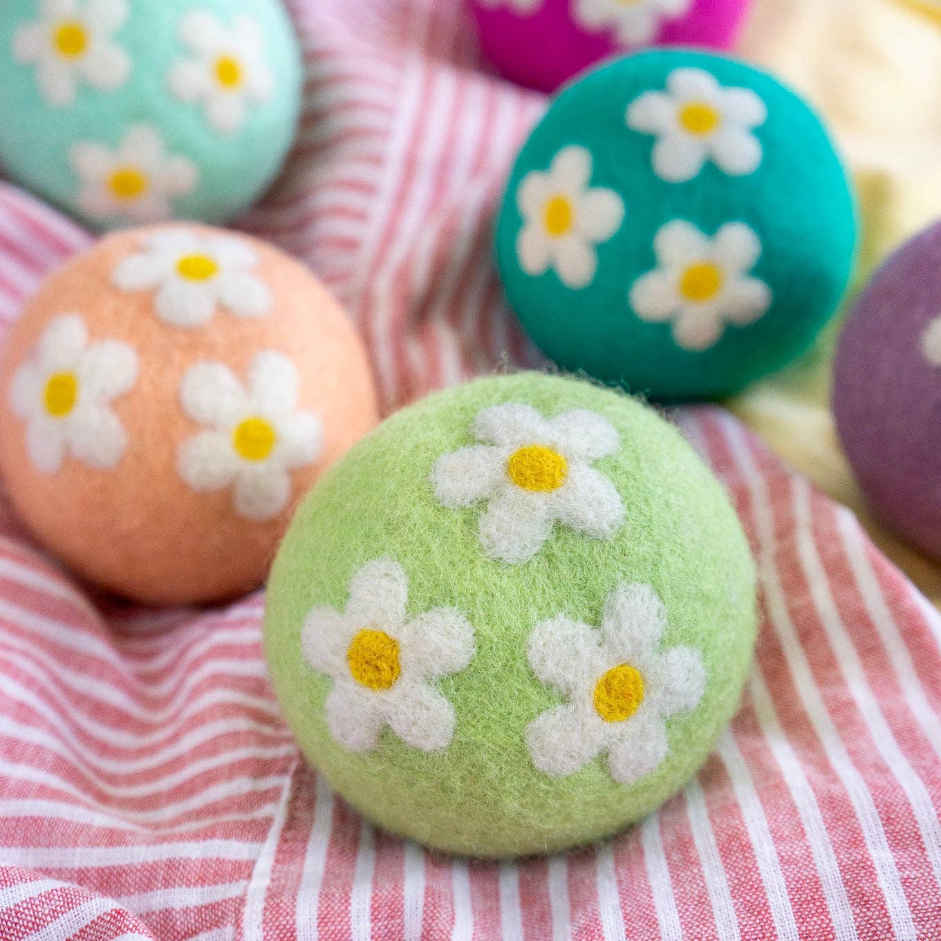 Daisy Flower Eco Felt Wool Dryer Balls - Set of 6