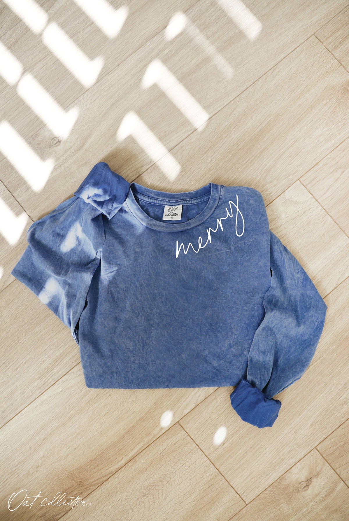 MERRY   Mineral Washed Long Sleeve Graphic